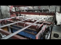 পডুসিংয়ের ক্ষেত্রে ঝালাই করা জাল প্যানেল